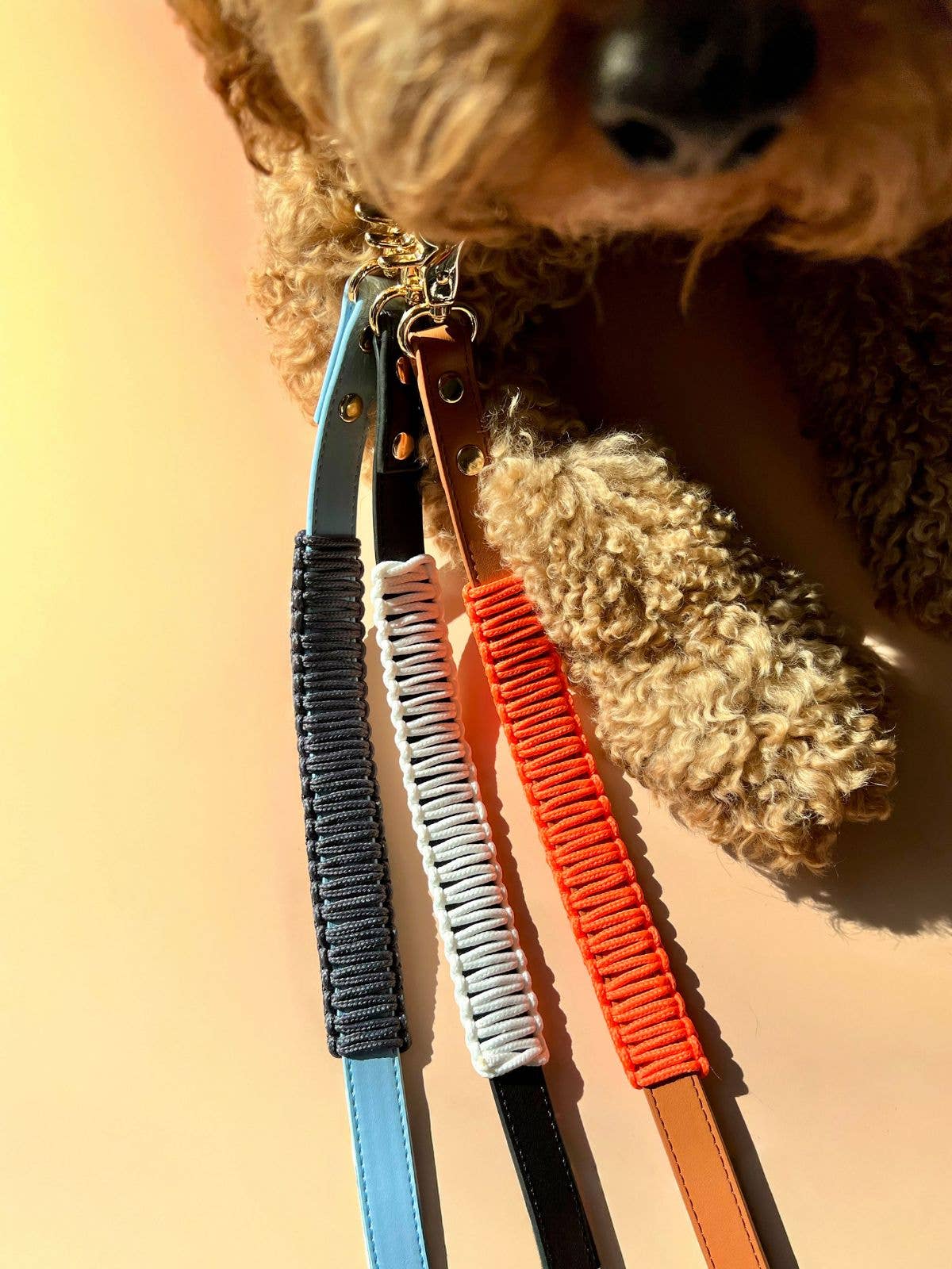 Laisse-bandana Blue multiposition en simili cuir